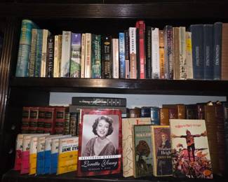 Leather-bound Classics, Hemingway, Bernard Shaw, Cliff-notes for study, Novels by John Grisham, Steven King, Michael Connelly, SO Many others! 