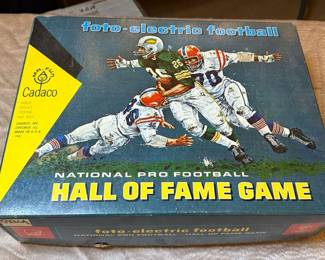 1965 Cadaco FotoElectric National Pro Football Hall of Fame Game. 