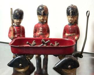 Wyandotte Pressed Steel Toy Wagon With Royal Guard Jacks