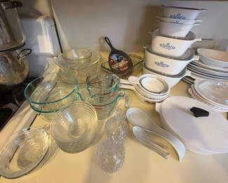 Pyrex & Corning Ware