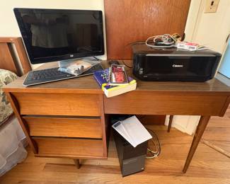 Vintage MCM Johnson Carper Desk 