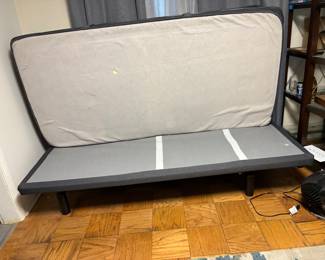 BED WITH  REMOTE AND REMOTE