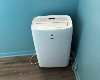 AC UNIT