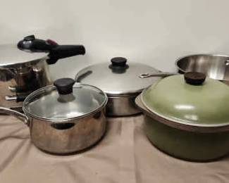 Miscellaneous Pots And Pans 