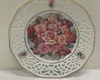 Royal Rose Bouquet Plate 