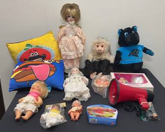 Vintage Dolls, Little Dolls Toys