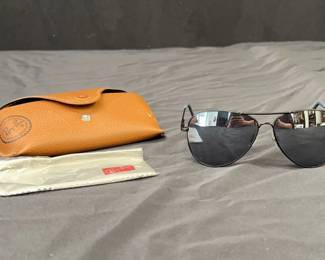 Tommy Hilfiger Sunglasses Case Is RayBan