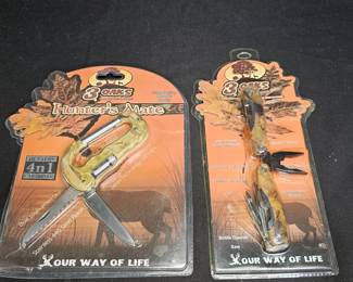 NEW 3 Oaks Hunter's Mate & 9 Function Multi-Tool