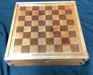 Marlboro Deluxe Wood Game Set