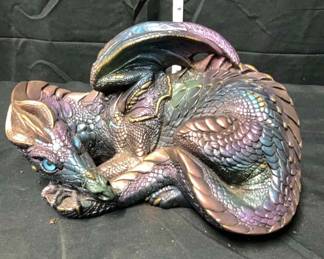 Retired Female Mother Dragon