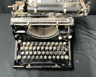 Underwood No. 5 Classic Typewriter