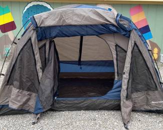 Field Stream 6 Person Tent