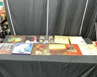 20 Piece Collection of Vintage Vinyl Records by Various Artists