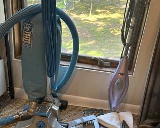 ROYAL Vacuum Cleaner, SHARK Steam Mop
