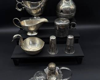 72 SilverPlatedGravyBoatsSaltPepperShakersDinnerware