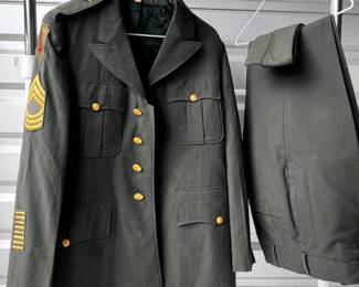 9 MilitaryDressUniform