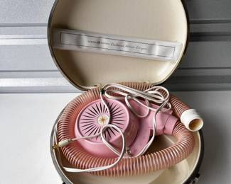 34 VintageGEGeneralElectricHairDryer