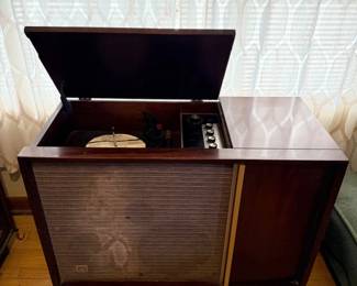 12 MidCenturyAirlineWalnutStereoConsole