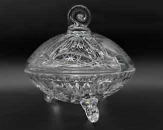58 CrystalGlassCandyDishwLidTriFootedBase