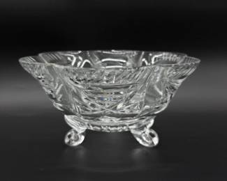 45 ScallopedShapedGlassBowlwTriFootedBase