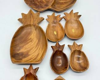 82 MonkeypodWoodShapedPineappleHeartBowls