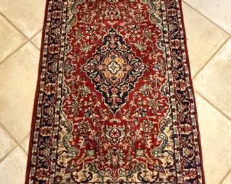 #15 Hand knotted rug 3'x5' $80.00