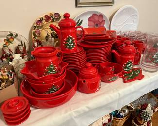 * #66 Waechtersbach Germany Red Christmas Tree set of 107 Pieces $400.00