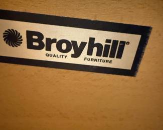 #79 Broyhill Chest of Drawers 39"x18"x56" $150.00