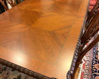 * #1 Haverty's Dining Table with 2 leaves 72-108x44x29.5 $300.00