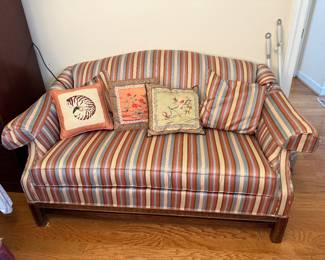 * #89 Trend Line Furniture Loveseat Sofa 61"L $80.00