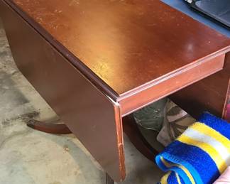 Duncan Phyfe Drop Side Table
