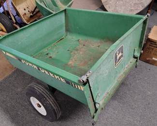 JOHN DEERE TRAILER