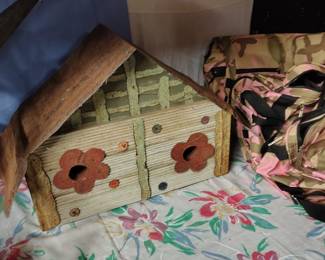 BIRD HOUSE