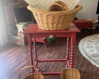 Just some of the small baskets you will find in a really cute little side table