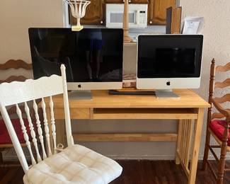 The computers will not be available. However, the desk and chair will be available.!
