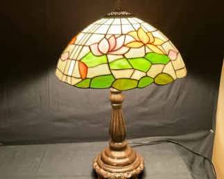 Tiffany Style Lamp