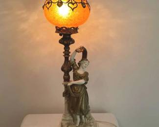  01 Art nouveau style lamp