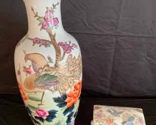  02 Bird Vase And Box