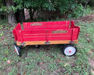 Town And Country Red Wagon
