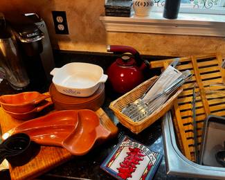 Chili Pepper Design Divided Serving Tray with Matching Dipping Bowls, Corningware Blue Cornflower Casserole Dish