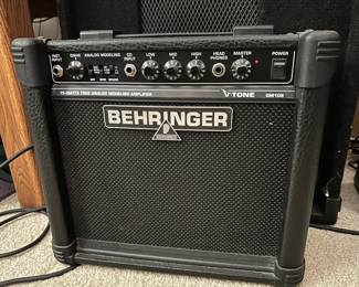 Behringer V-TONE Amplifier – GM108