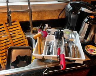 Assortment of Kitchen Utensils