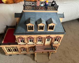 1995 Playmobil 5300 Victorian Mansion Dollhouse