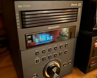 Sharp Bluetooth 5-Disc Changer