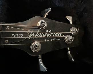Washburn Pro Bantam Series XB100 Electric Bass Guitar