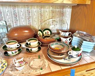 Stangl Hand Painting "Country Garden" Dinnerware Set