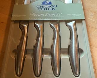 Chicago Cutlery Forum Steak Set – Set of 4