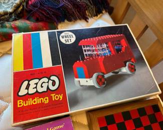 1966 Lego #021 Wheel Set Samsonite Building Toy