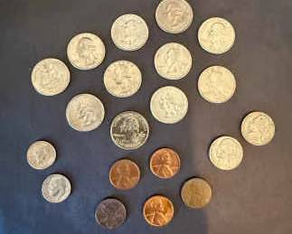 Mixed U.S. Circulated Coin Lot Quarters, Dimes, Nickels  Cents