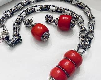 JOHN HARDY NECKLACE & EARRINGS
STERLING & 18KT GOLD